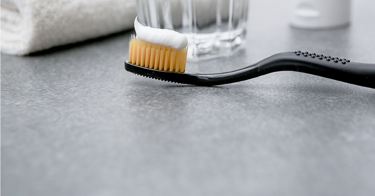 Close-up of a SANGSI toothbrush head and bristles