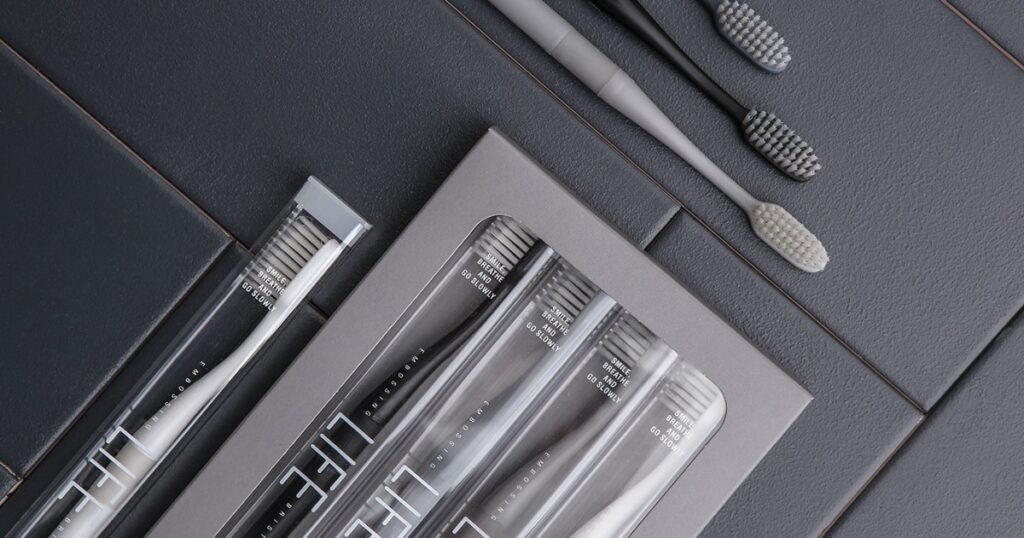 SANGSI toothbrushes in individual packs